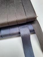 2 volle haspels zijdeband voor €4.50, Ophalen of Verzenden, Nieuw, Knoop of Knopen
