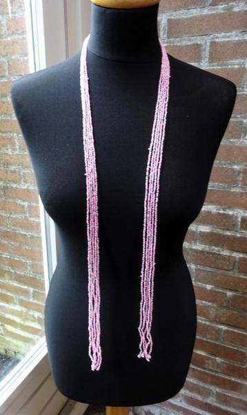 5 Snoertjes omknoop ketting roze & doorzichtig glaskraaltjes beschikbaar voor biedingen