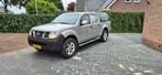 Nissan Navara 2.5 dCi Double Cab 4WD, Auto's, Bestelauto's, Stof, 4 cilinders, 3000 kg, Startonderbreker
