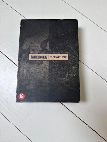 Band of Brothers & The Pacific Boxset beschikbaar voor biedingen