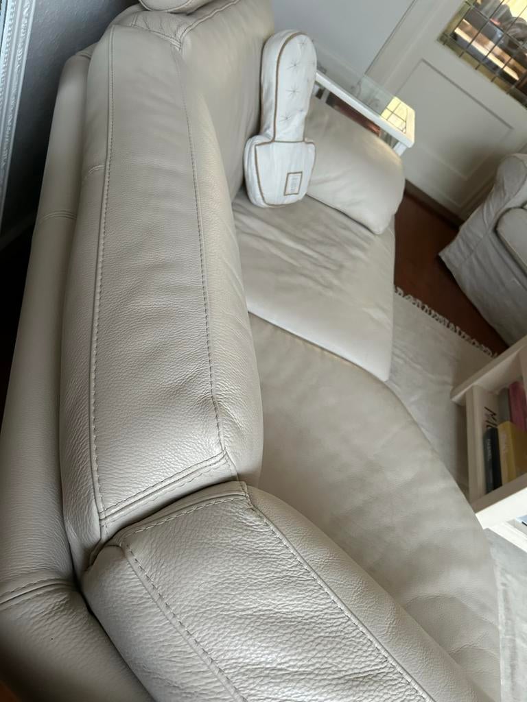 Natuzzi leren bank - wit creme - met gebruikerssporen, Huis en Inrichting, Banken | Bankstellen, Gebruikt, Hoekbank, Leer, Ophalen of Verzenden