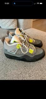 Air Jordan 4 Retro Cool Grey - Maat 40, Kleding | Heren, Schoenen, Ophalen of Verzenden, Gedragen, Overige kleuren, Sneakers of Gympen