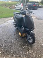 Zip type 3, Fietsen en Brommers, Scooters | Piaggio, Ophalen, Zo goed als nieuw, Tweetakt, Zip