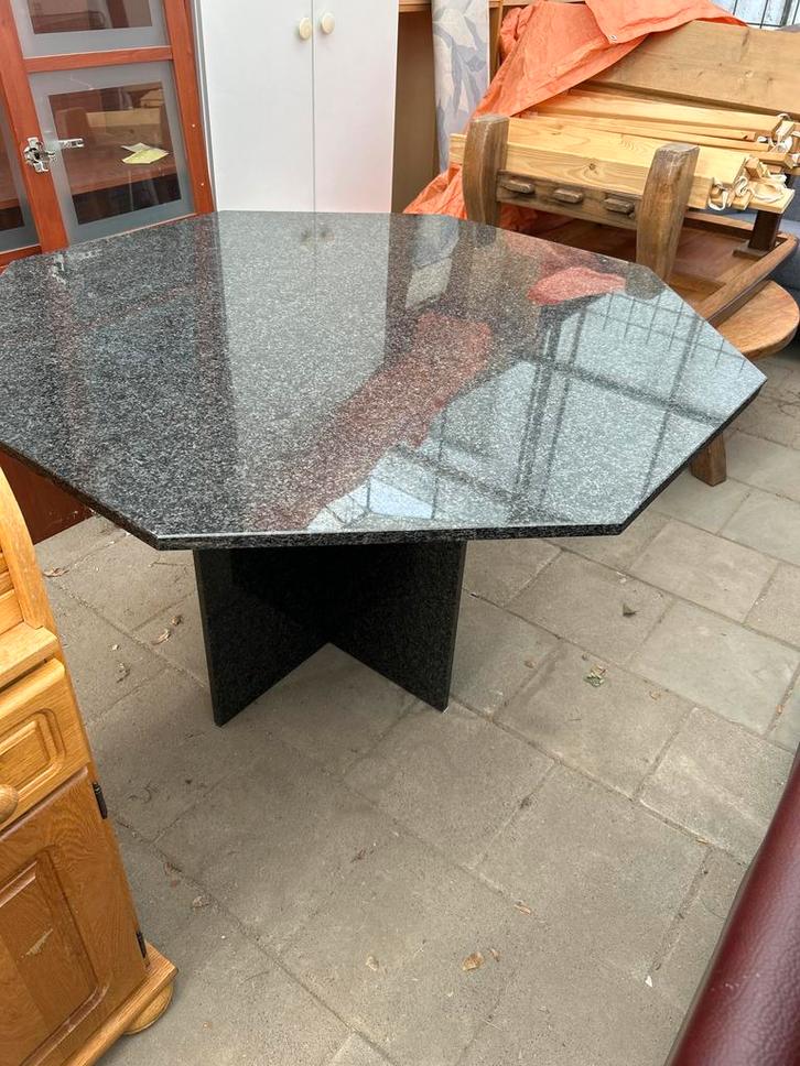 Natuursteen Tafel - Massief & Zwaar, Antiek en Kunst, Antiek | Meubels | Tafels, Ophalen