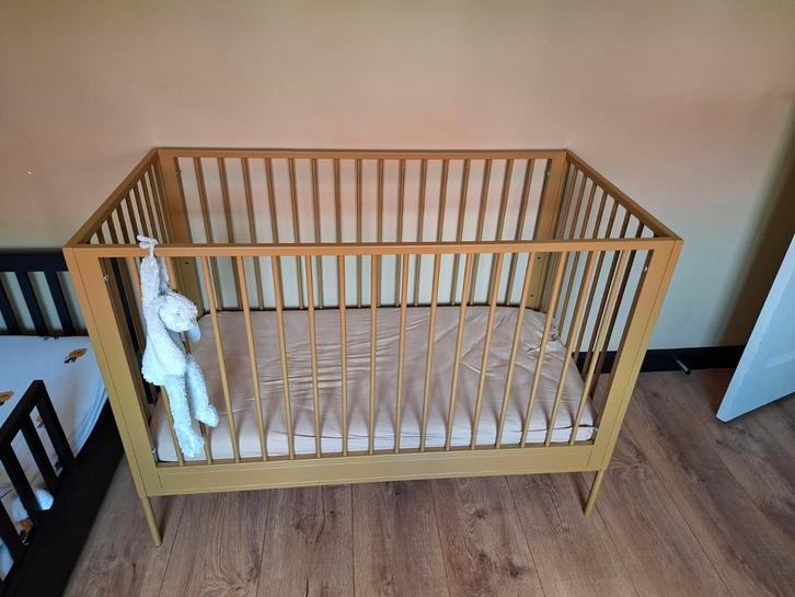 Coming Kids metaal goud ledikant, Kinderen en Baby's, Babywiegjes en Ledikanten, Zo goed als nieuw, Ledikant, Ophalen of Verzenden