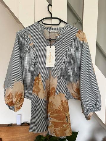 SUMMUM blouse met pofmouwen maat 34/XS beschikbaar voor biedingen
