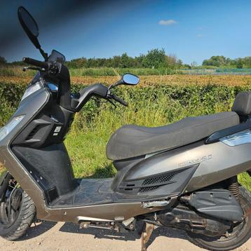 Scooter Kymco Dink Gele kenteken beschikbaar voor biedingen