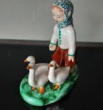 Meisje met ganzen, beeldje, beeld, Antiek en Kunst, Ophalen of Verzenden