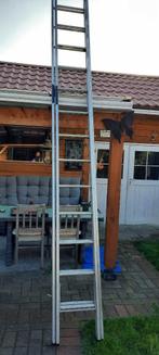 te koop tweedelige ladder, Doe-het-zelf en Verbouw, Ladders en Trappen, Ophalen, Gebruikt, Ladder, Opvouwbaar of Inschuifbaar