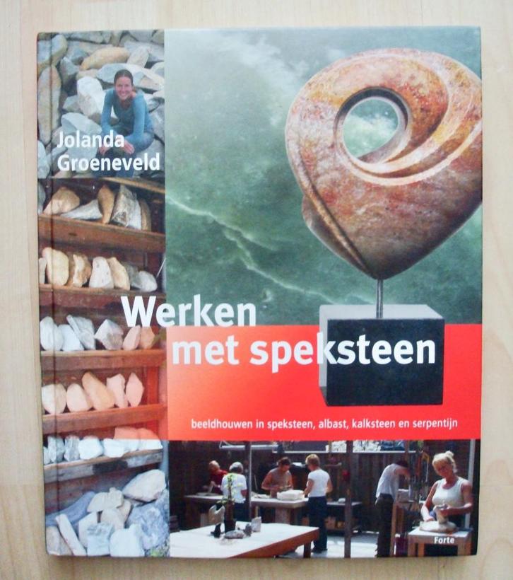 Jolanda Groeneveld - Werken met speksteen, Boeken, Hobby en Vrije tijd, Zo goed als nieuw, Overige onderwerpen, Ophalen of Verzenden