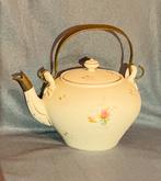 Porseleinen Vintage Theepot met Bloemenmotief, Antiek en Kunst, Antiek | Servies los, Ophalen of Verzenden