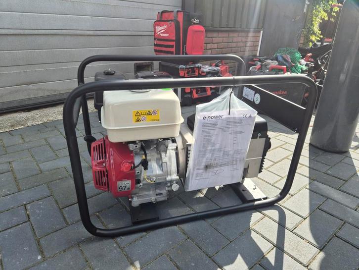 Honda Aggregaat EP6000 - Zo Goed Als Nieuw, Doe-het-zelf en Verbouw, Aggregaten, Zo goed als nieuw, Benzine, 5 tot 10 kVA, Ophalen of Verzenden