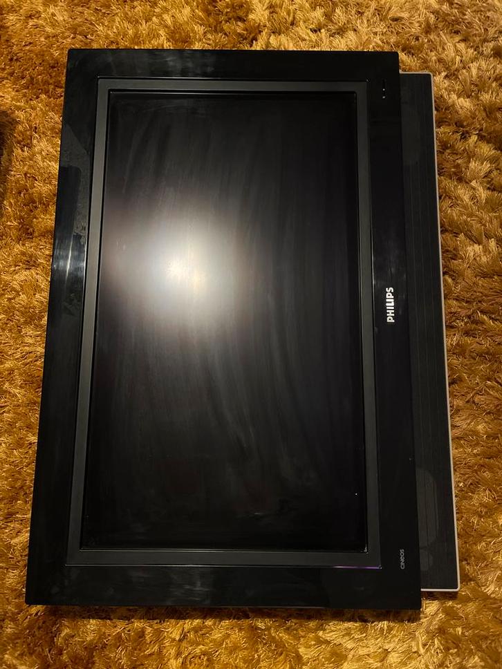 Philips 37 inch Ambilight TV, Audio, Tv en Foto, Televisies, Gebruikt, LED, 60 tot 80 cm, Full HD (1080p), Philips, 50 Hz, Smart TV
