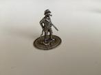 Zilver miniatuurmet man met geweer en pijip, Antiek en Kunst, Ophalen of Verzenden