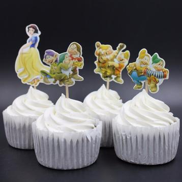 Diverse SNEEUWITJE Taartdecoraties, prikkers vanaf € 5,50 beschikbaar voor biedingen