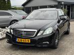 Mercedes-Benz E-Klasse E500 V8 Sedan Avantgarde Youngtimer S, Auto's, Automaat, Gebruikt, Stoelverwarming, Zwart