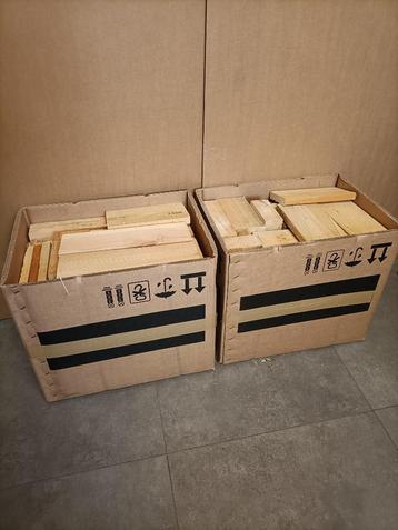 Grote dozen 25kg + haardhout kachelhout openhaard stookhout  beschikbaar voor biedingen