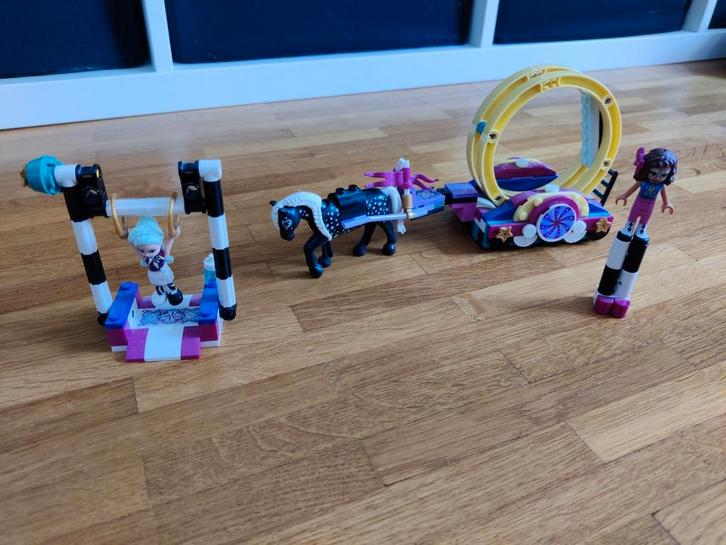 LEGO Friends Stephanie's paardenshow, Kinderen en Baby's, Speelgoed | Duplo en Lego, Gebruikt, Lego, Complete set, Ophalen of Verzenden