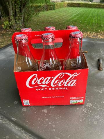 Coca cola six pack beschikbaar voor biedingen