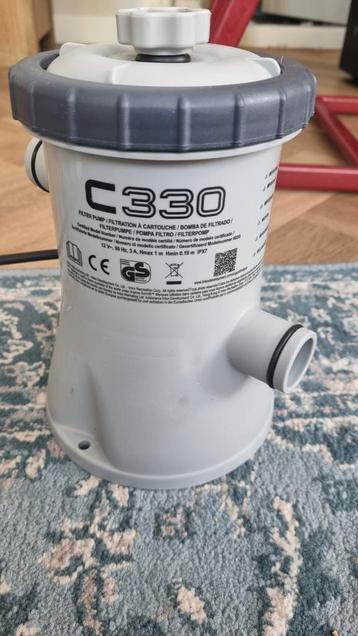 Intex c330 pomp incl nieuwe filter beschikbaar voor biedingen