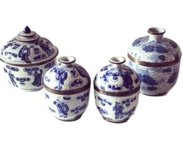 COLLECTIE ANTIEKE CHINESE GEBARSTEN POTTEN beschikbaar voor biedingen