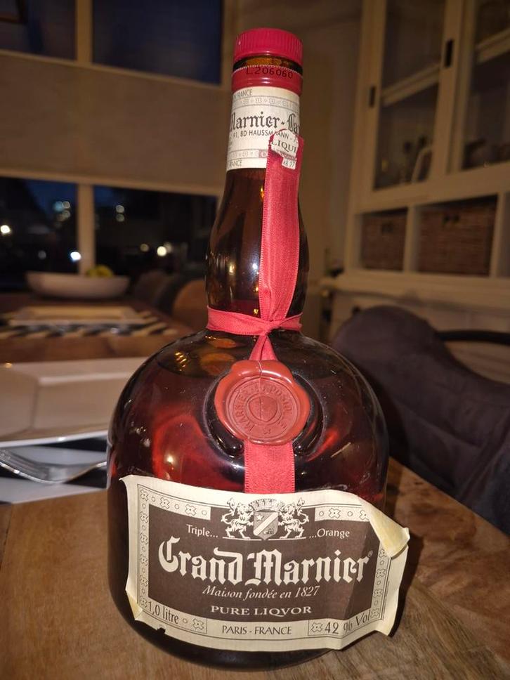 Grand Marnier Pure Liqvor Jaren 70, Verzamelen, Wijnen, Gebruikt, Overige typen, Frankrijk, Vol, Ophalen of Verzenden