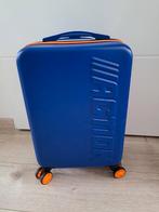 Nieuw Action koffer 52 x 32 x 20 cm, Sieraden, Tassen en Uiterlijk, Koffers, 50 tot 60 cm, Hard kunststof, Nieuw, Ophalen of Verzenden