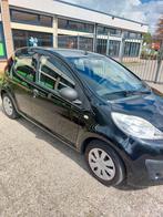 Te koop peugeot 107  zwart 5 drs, Auto's, Origineel Nederlands, Te koop, Benzine, 4 stoelen