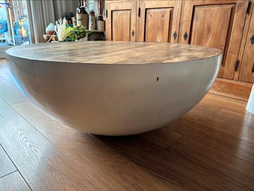 Salontafel mangohout stalen kom rond metaal hout ronde, Huis en Inrichting, Tafels | Salontafels, Zo goed als nieuw, Minder dan 50 cm