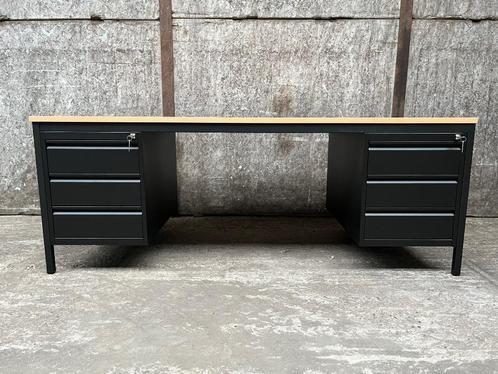 Bureau 200x80cm met 2 hangende ladenkasten van 729 voor 499, Huis en Inrichting, Bureaus, Nieuw, Ophalen of Verzenden
