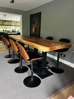 Exclusieve boomstam bartafel met 8 barkrukken, Ophalen, Zo goed als nieuw