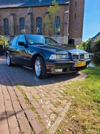 BMW 3-Serie E36 I 316 U9 1993 Zwart, 1596 cc, Achterwielaandrijving, 4 cilinders, Zwart