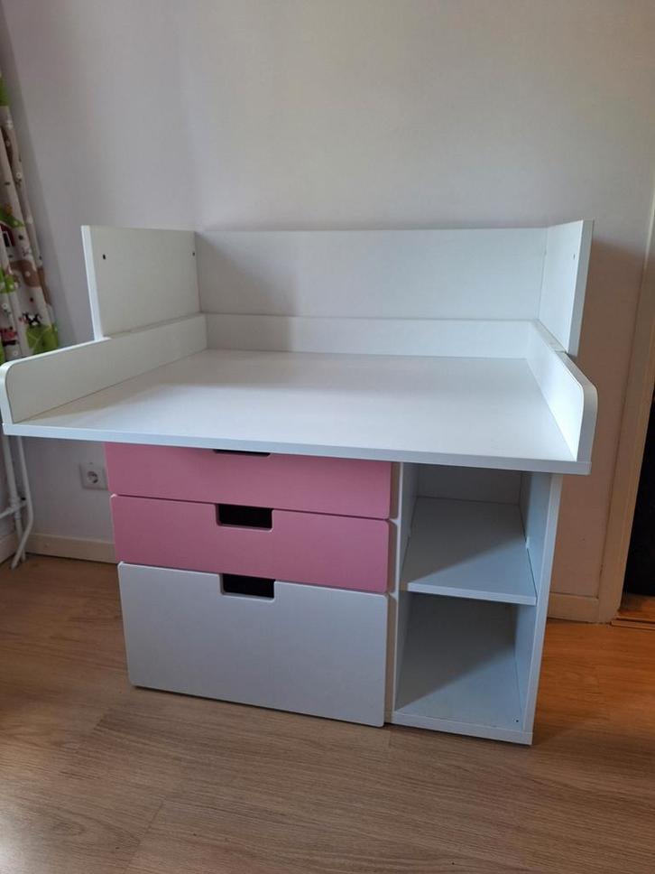 Ikea Commode en kinderbureau (roze en blauw), Kinderen en Baby's, Kinderkamer | Commodes en Kasten, Gebruikt, Commode, 90 tot 105 cm