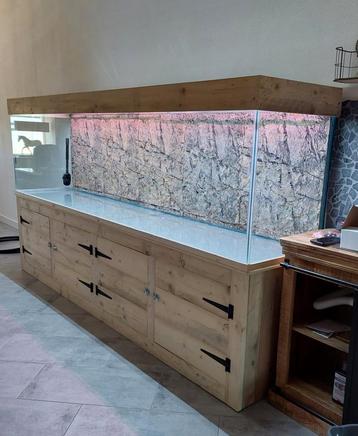 Volglas aquaria met Garantie Op maat ook zee  en optic white beschikbaar voor biedingen