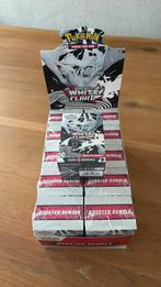 Pokémon White Flare Booster Bundle & Display – Nieuw, Ophalen of Verzenden, Nieuw, Boosterbox, Foil