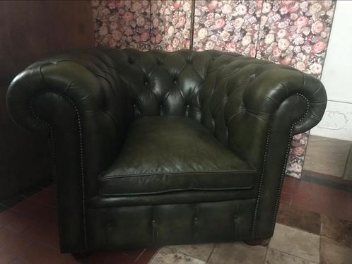 CHESTERFIELD CLUB FAUTEUIL LEDER ORIGINEEL ENGELS, Huis en Inrichting, Fauteuils, Zo goed als nieuw, Leer, 100 tot 125 cm, 75 tot 100 cm