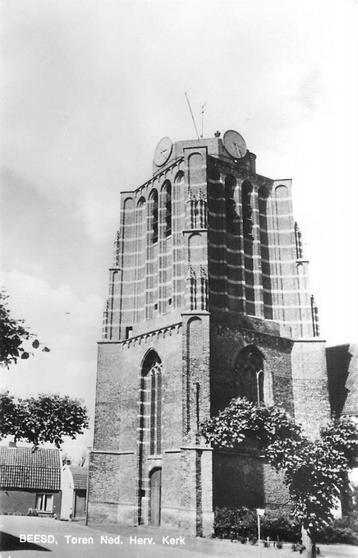 (387-015-023) Beesd Kerk beschikbaar voor biedingen