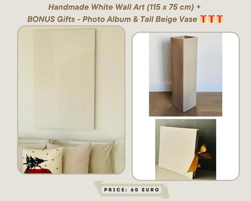 Handmade White Wall Art (Length x 115 cm, Width x 75 cm) & G, Huis en Inrichting, Woonaccessoires | Wanddecoraties, Ophalen