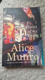 Alice Munro - Friend of My Youth, Ophalen of Verzenden, Zo goed als nieuw, Nederland, Alice Munro