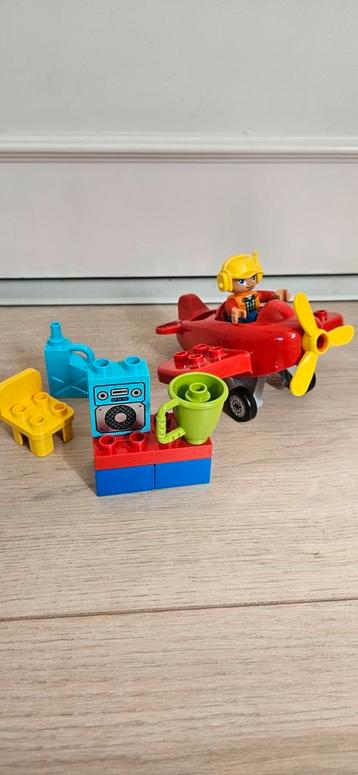 Duplo Vliegtuig  beschikbaar voor biedingen