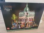 LEGO Boetiekhotel (Boutiquehotel) 10297 *NEW*, Kinderen en Baby's, Speelgoed | Duplo en Lego, Ophalen of Verzenden, Nieuw, Complete set