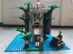 Lego set 6077 Forestmen's River Fortress, Kinderen en Baby's, Speelgoed | Duplo en Lego, Ophalen of Verzenden, Gebruikt