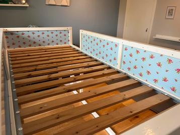 IKEA Kura Halfhoogslaper - Wit met Bloemen beschikbaar voor biedingen
