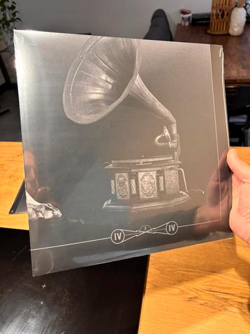 Thunderdome 2025 deel 4 vinyl beschikbaar voor biedingen