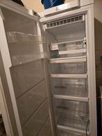 Midea Vrieskast - Zo goed als nieuw!, 160 cm of meer, Zo goed als nieuw, Energieklasse A of zuiniger, Ophalen