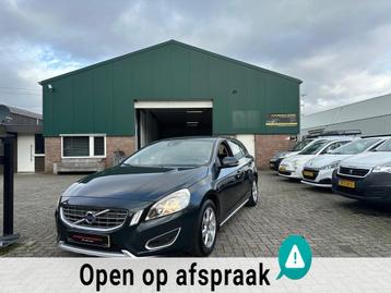 Volvo V60 1.6 DRIVe Kinetic Airco Trekhaak CitySafety NAP beschikbaar voor biedingen