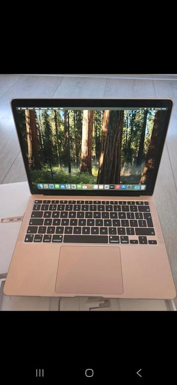 MacBook Air, 2020, 13.3 inch, M1-chip, SSD 256GB, Ram 8GB beschikbaar voor biedingen