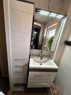 Badmeubel met lange kast. Spiegel medicijnkastje met led, Huis en Inrichting, Badkamer | Badkamermeubels, Ophalen, Overige typen