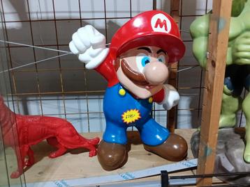 Groot Mario Beeld - Decoratie voor de Fan! beschikbaar voor biedingen