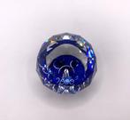 Crystal 2000 Disneyland Paris Swarovski 9406/050/002, Verzenden, Overige figuren, Zo goed als nieuw, Beeldje of Figuurtje